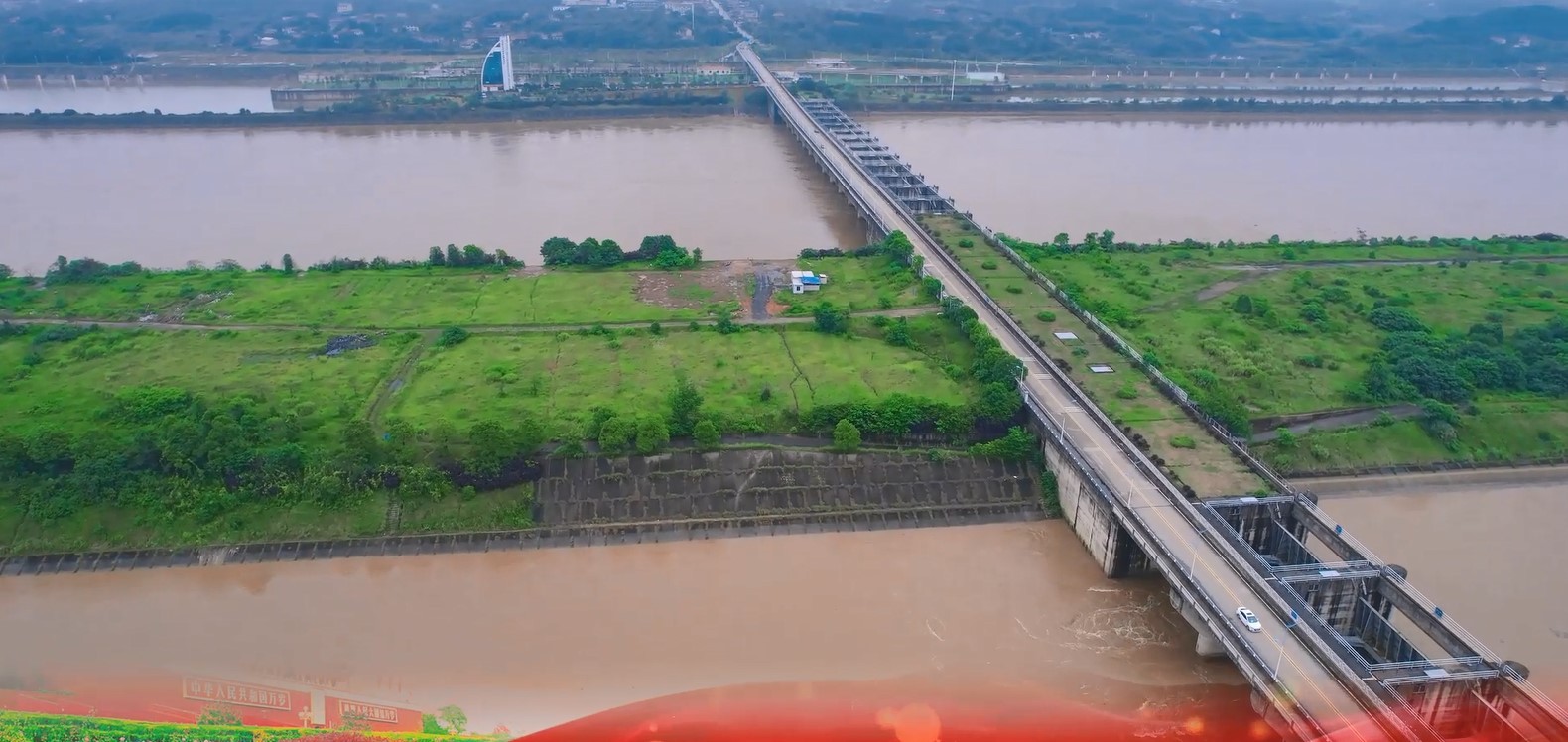 多措并舉強綜治，千方百計維穩定