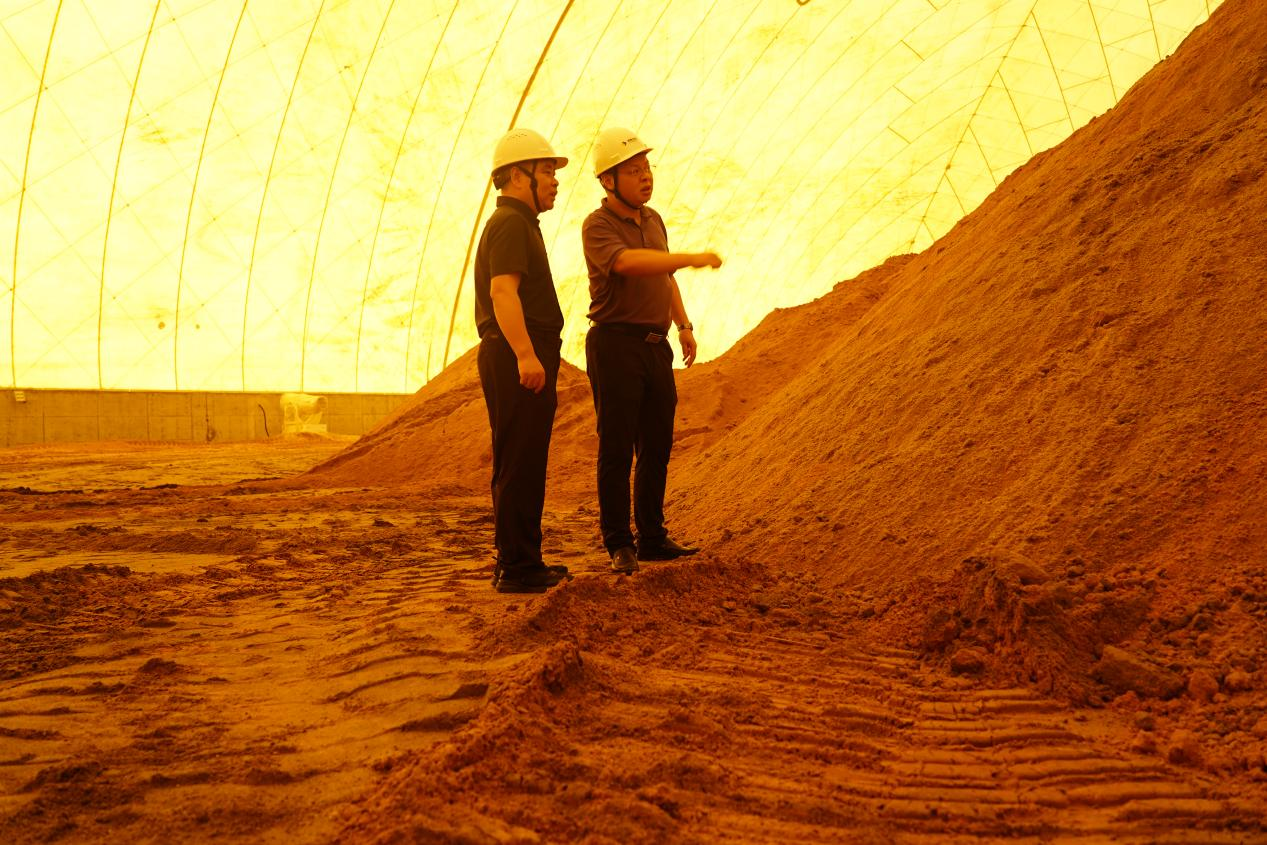 李艾東一行調(diào)研湖南發(fā)展機制砂和砂石集散中心項目